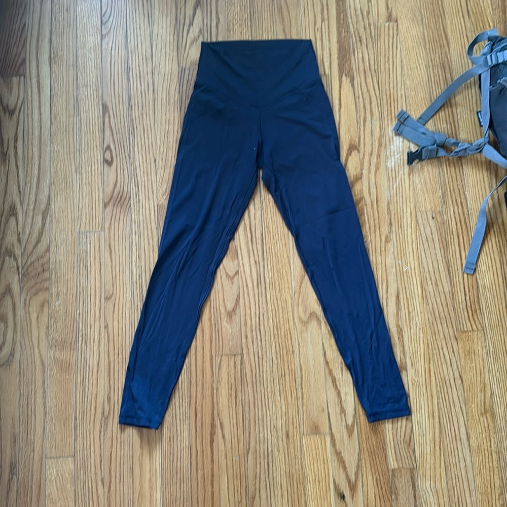 high waisted navy blue aerie leggings